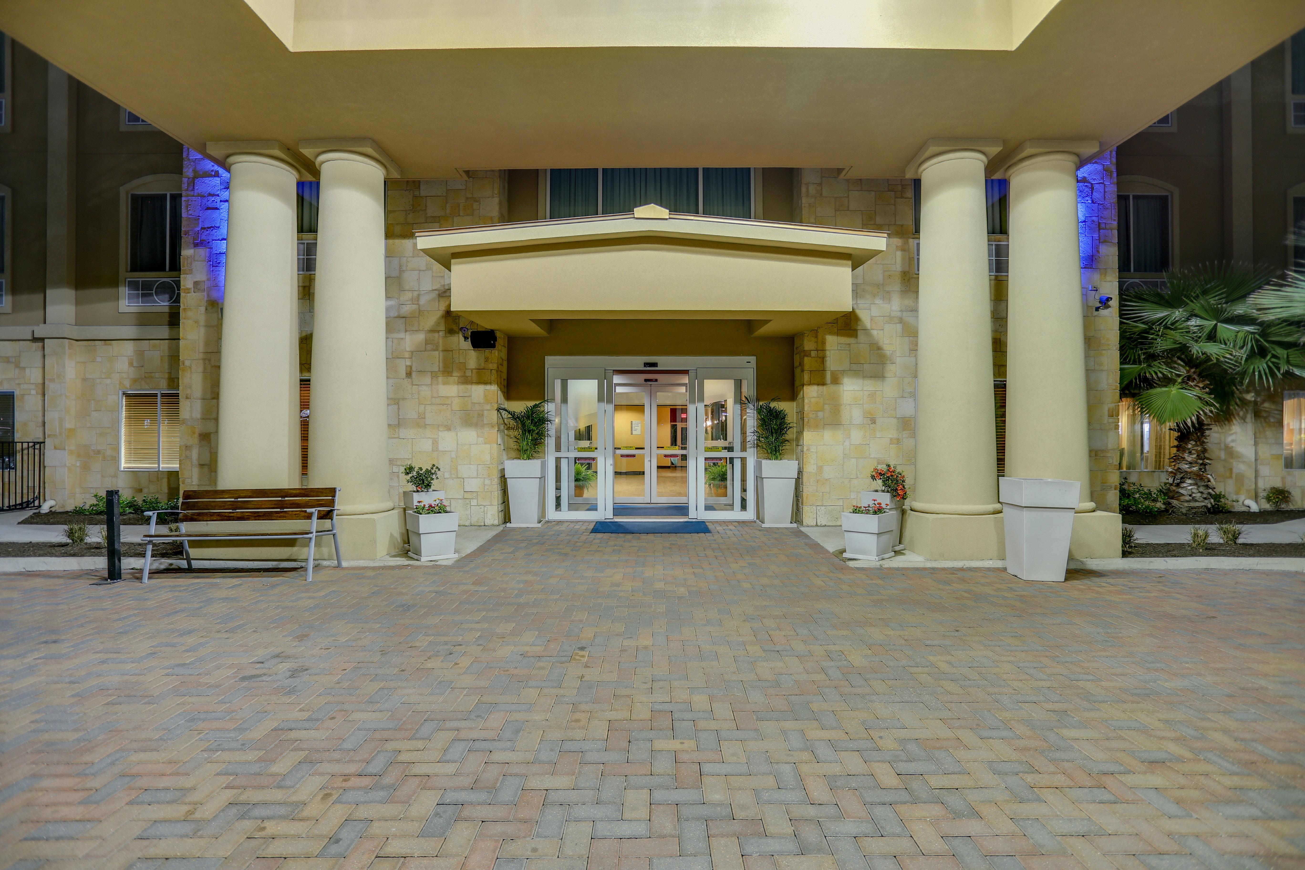 Holiday Inn Express Hotel & Suites Huntsville By Ihg Zewnętrze zdjęcie