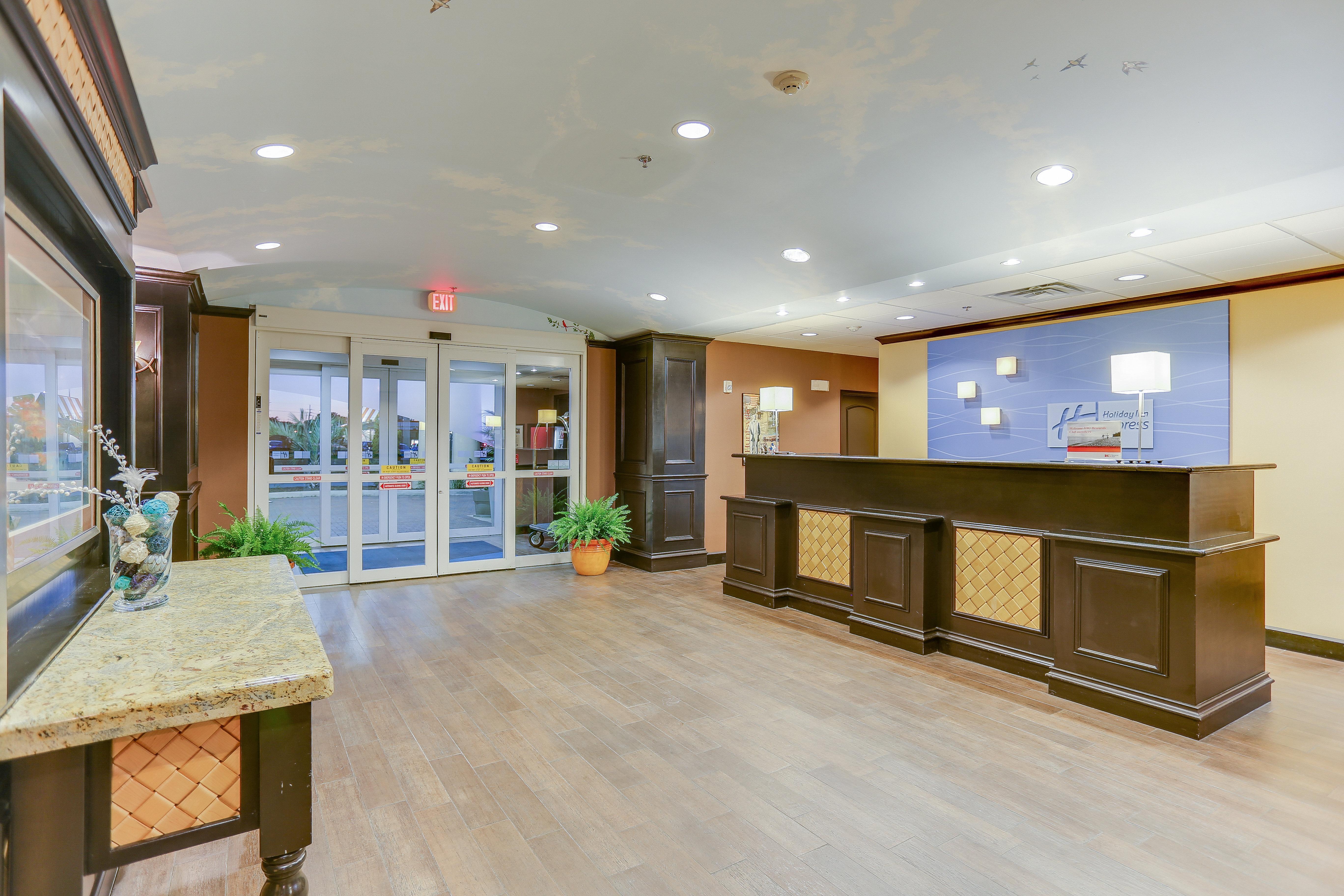 Holiday Inn Express Hotel & Suites Huntsville By Ihg Zewnętrze zdjęcie