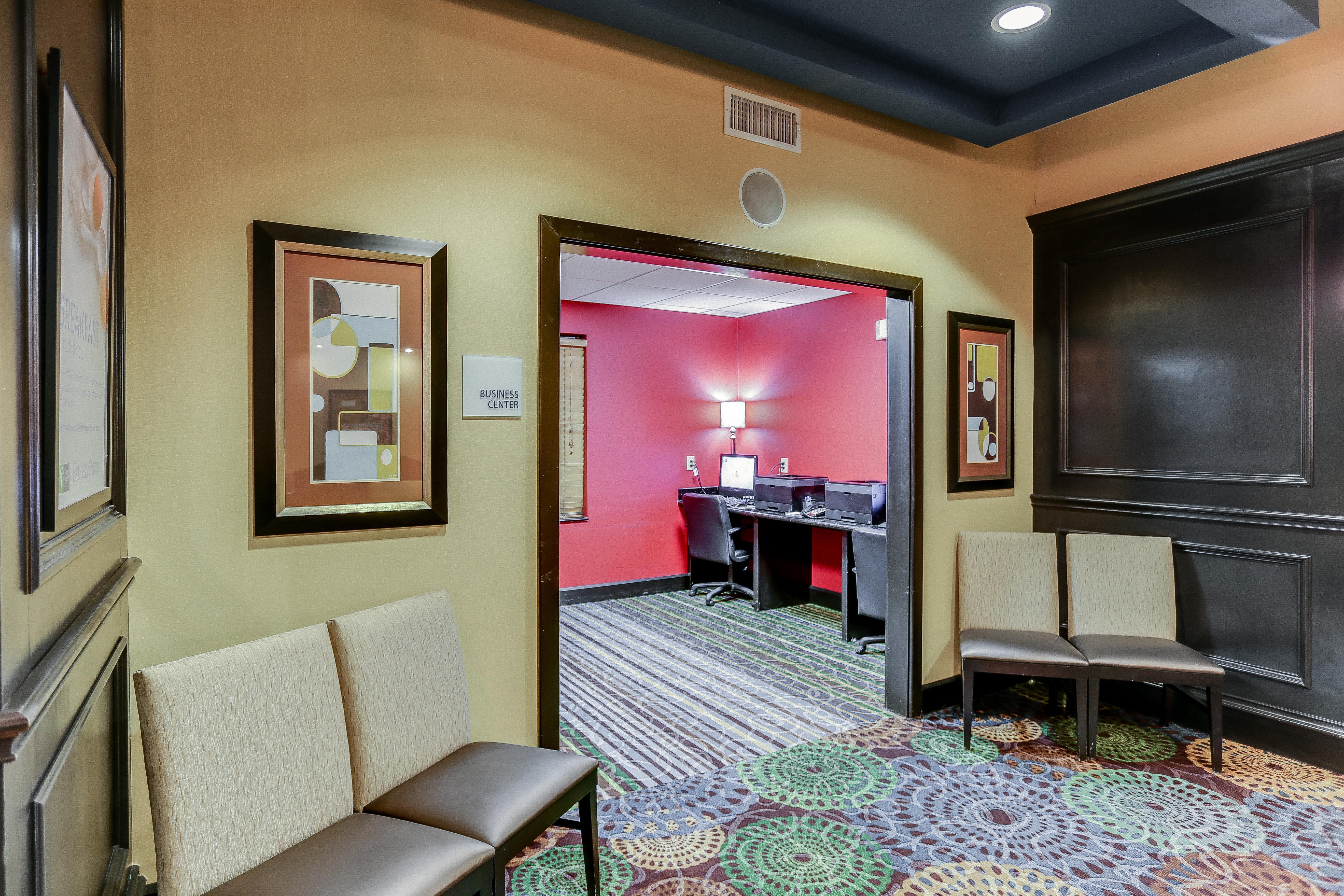 Holiday Inn Express Hotel & Suites Huntsville By Ihg Zewnętrze zdjęcie