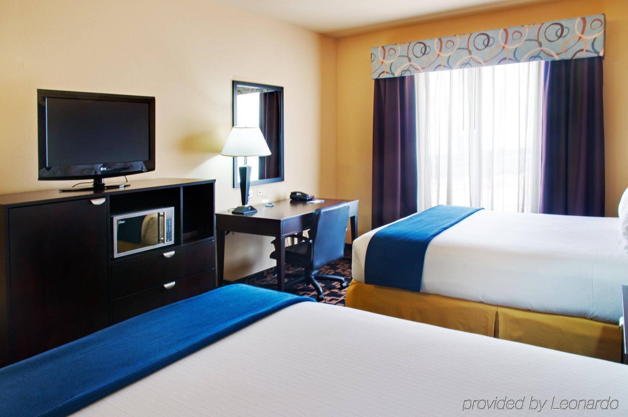 Holiday Inn Express Hotel & Suites Huntsville By Ihg Pokój zdjęcie