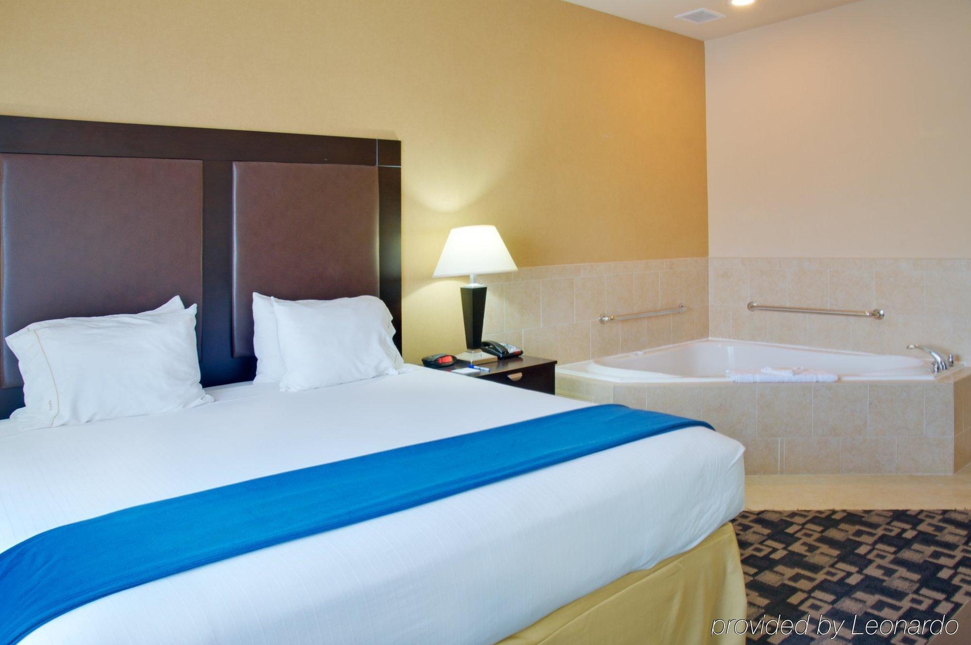 Holiday Inn Express Hotel & Suites Huntsville By Ihg Zewnętrze zdjęcie