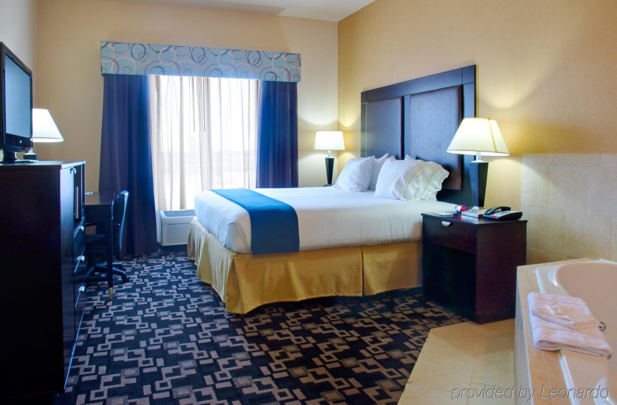 Holiday Inn Express Hotel & Suites Huntsville By Ihg Zewnętrze zdjęcie